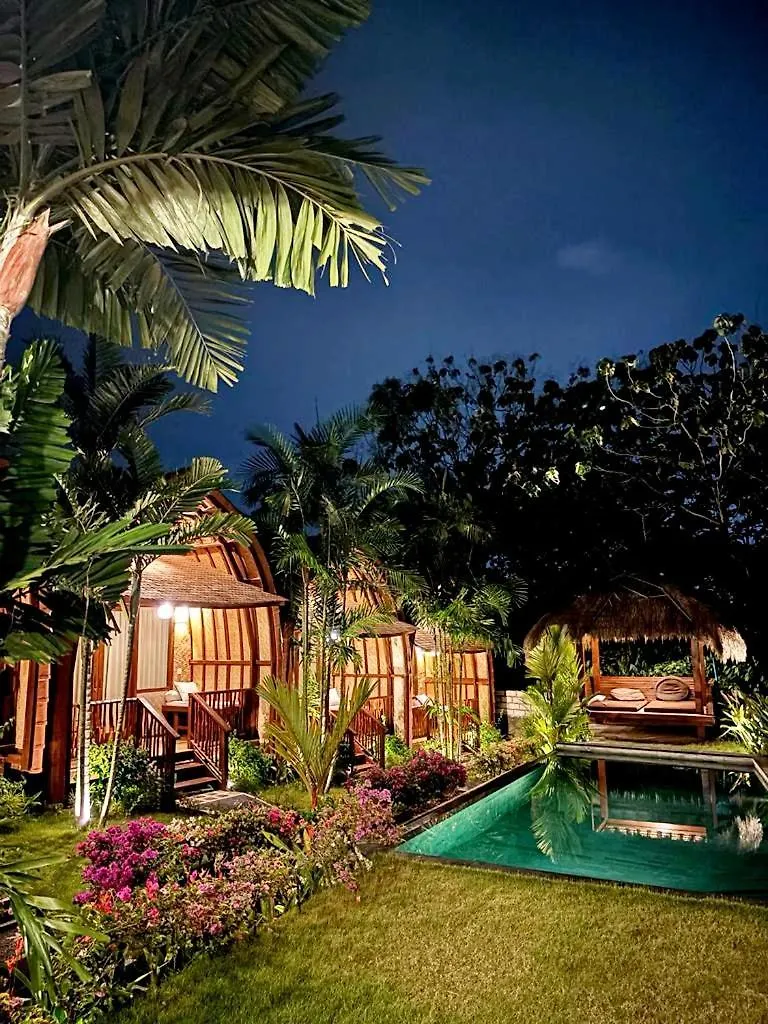 فندق Uluwatu Sunrise أونغاسان بيت ضيافة